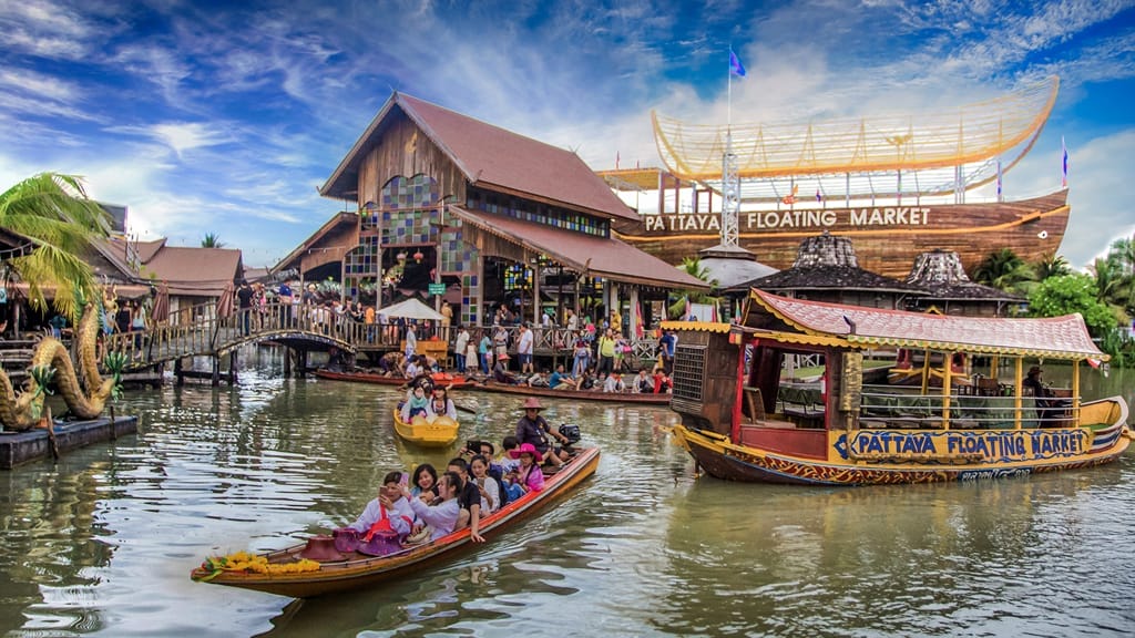 Pattaya Floating Market A Journey Through Thailand's Vibrant Heritage