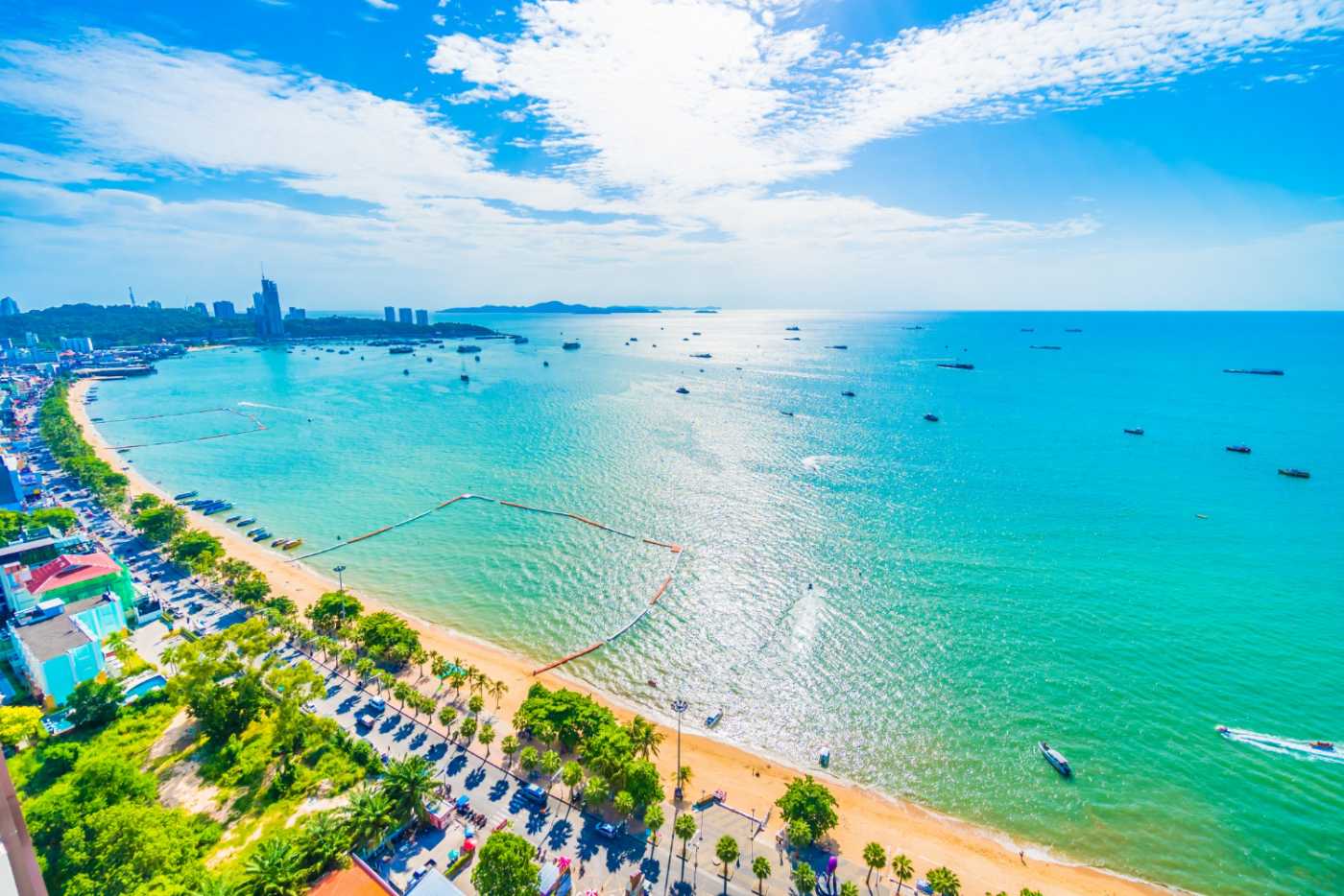 Scenic image of Pattaya Beach, capturing the serene waters, sandy shores, and a vibrant atmosphere, reflecting the beauty and allure of this popular destination
